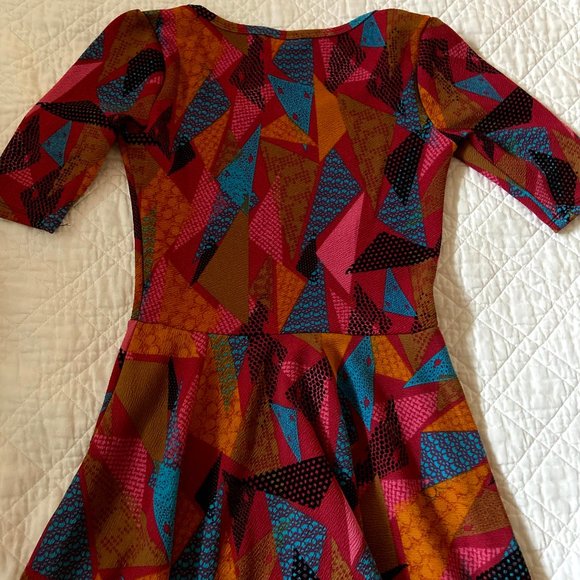 LULAROE || nicole geometric dress - Picture 4 of 4
